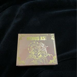 ✨Lime Crime Venus XS Solid Gold Palette✨